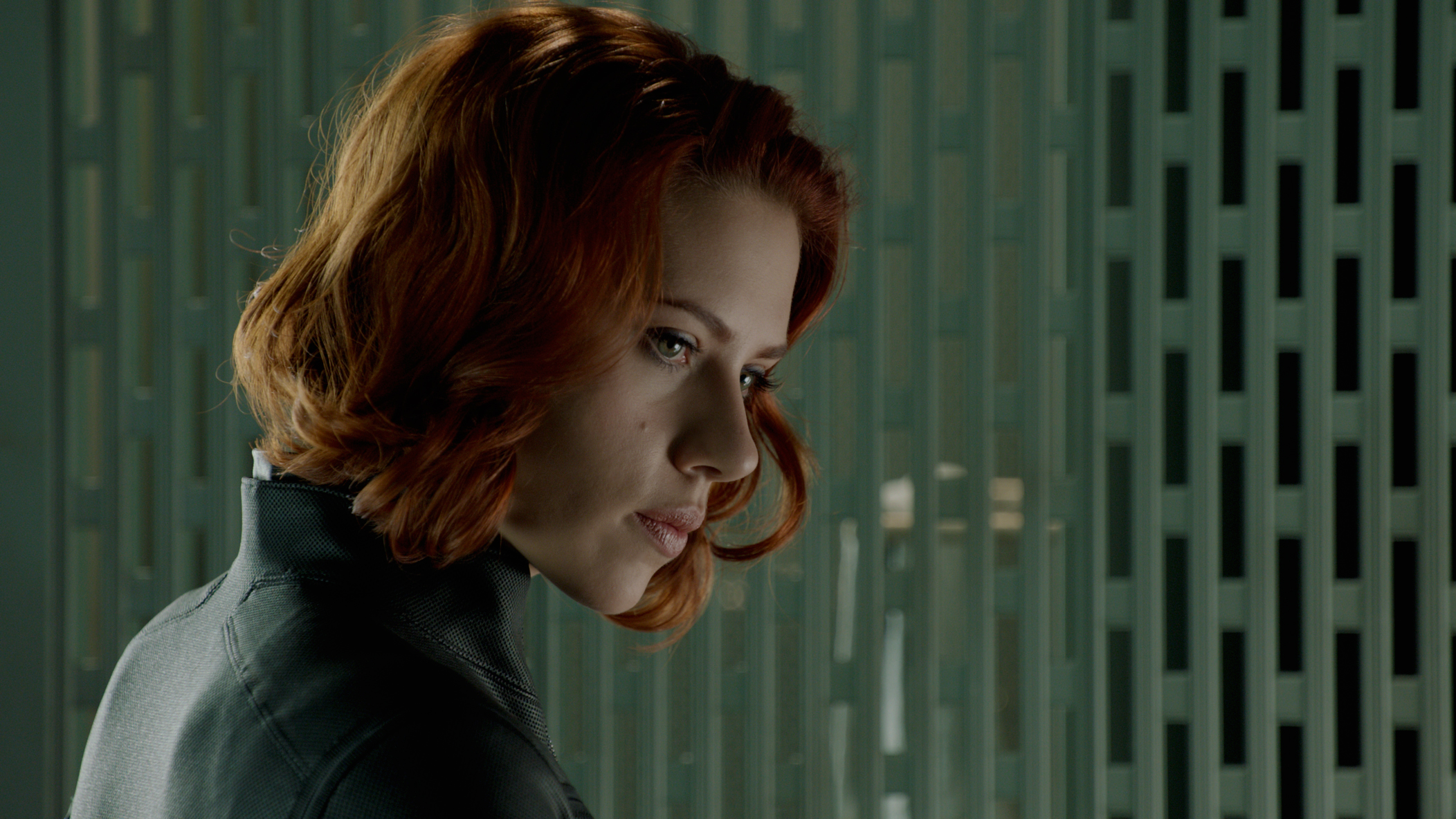 Scarlett Johansson As Black Widow In The Avengers See All Of The Pictures From The Avengers 