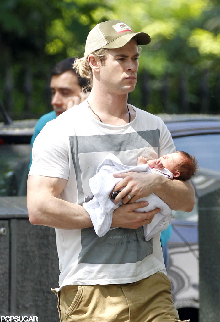 Chris Hemsworth Kids Chris Hemsworth held onto his daughter. | First Pictures of Chris