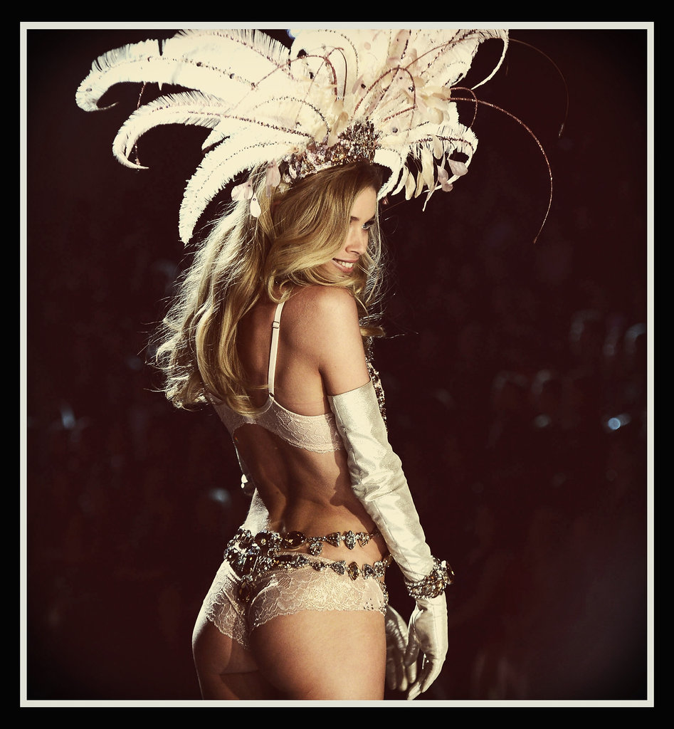 2017 Victoria's Secret Fashion Show Watch Live Nov 28 on 94 2017 Victoria's Secret Fashion Show Watch Live Nov 28 on 29
