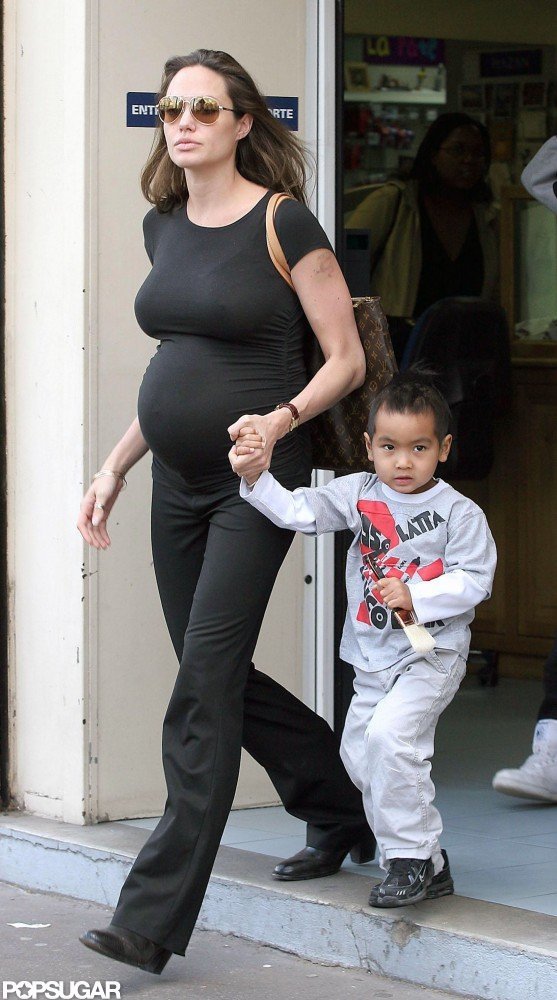 nude Jolie twins Wilbur recommend Kim kardashian handjob video