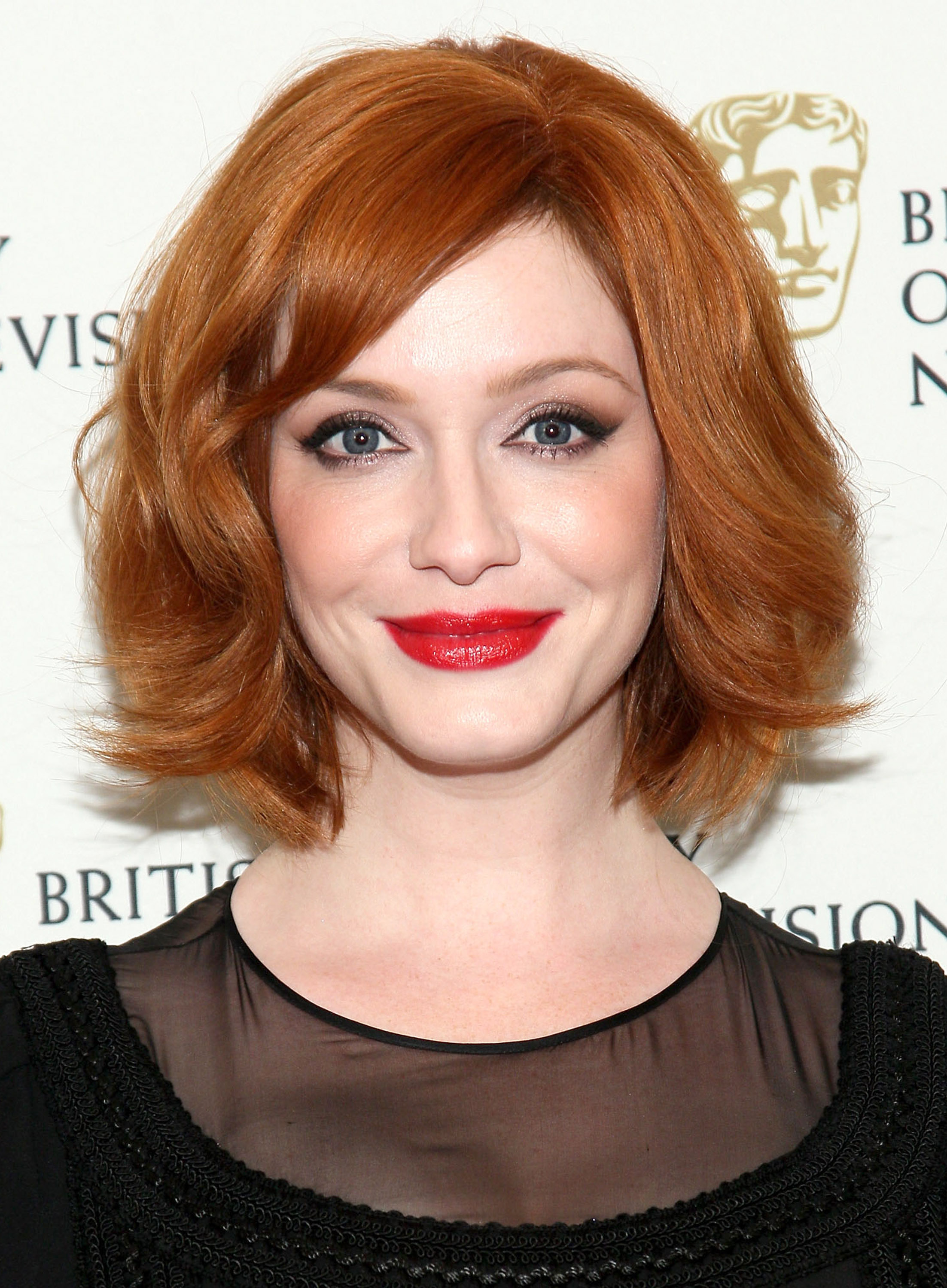 Christina Hendricks 30 Celebrity Lob Looks to Inspire Your Spring