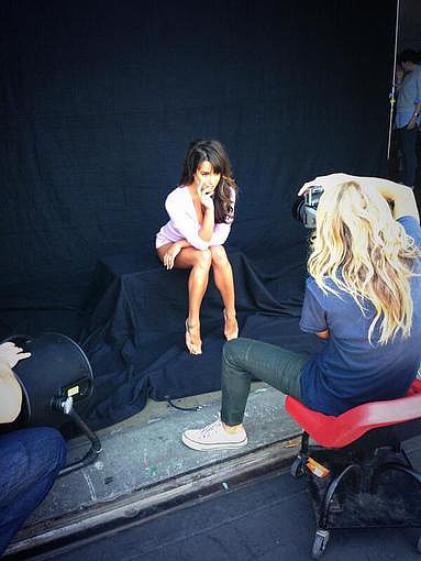 Lea Michele struck a sexy pose during a photo shoot for her upcoming book, Brunette Ambition.
Source: Twitter user msleamichele
Lea Michele struck a sexy pose during a photo shoot for her upcoming book, Brunette Ambition.
Source: Twitter user msleamichele