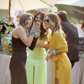 Reasons to Love Weddings When Single Reasons to Love Weddings When Single