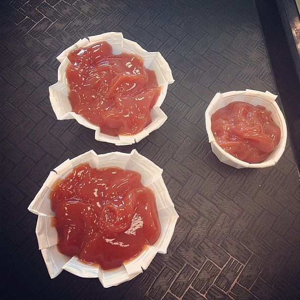 Expand Ketchup Cups 16 MindBlowing Life Hacks From Instagram