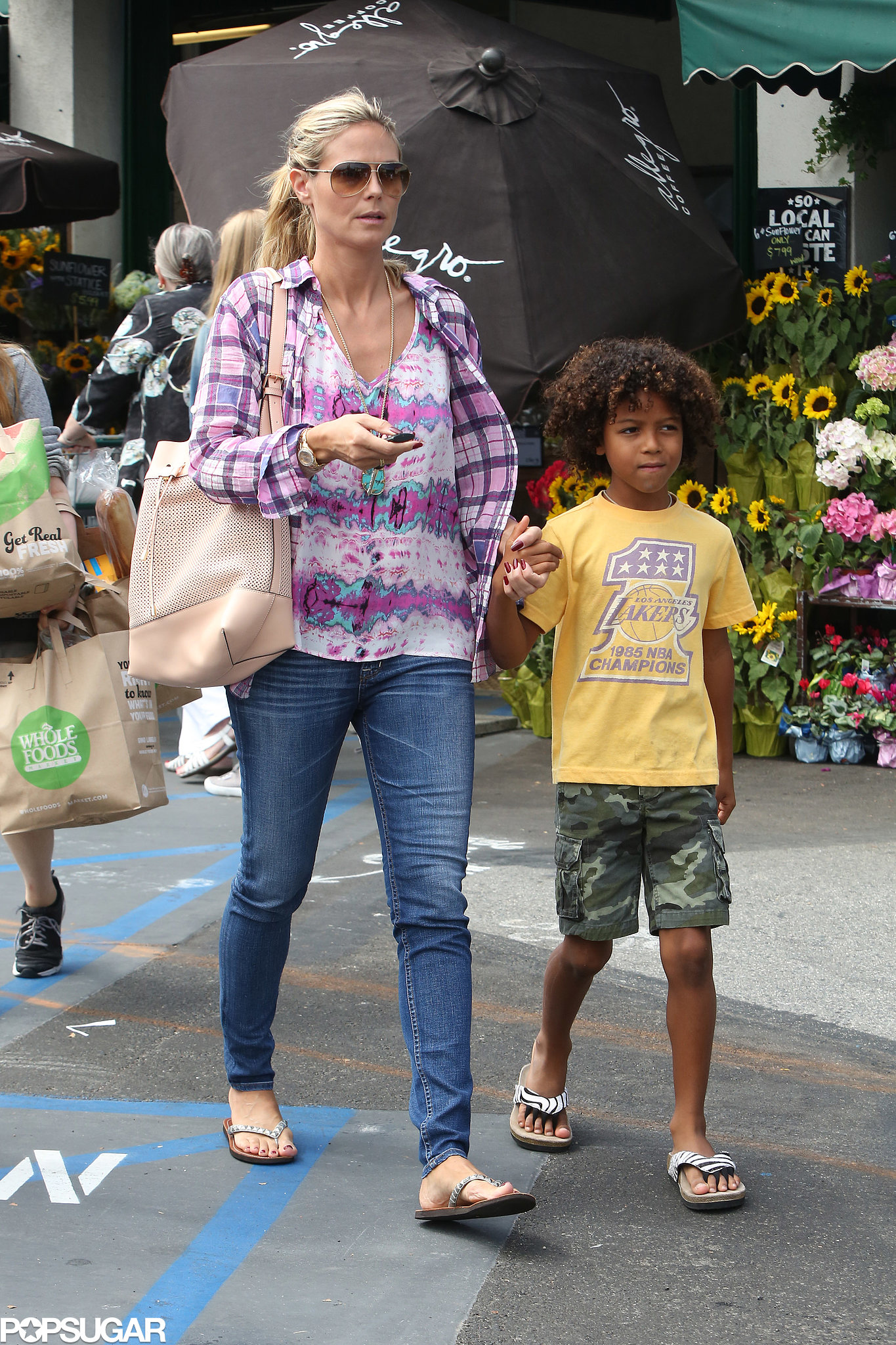 Heidi Klum and Johan Samuel went grocery shopping in LA. September's