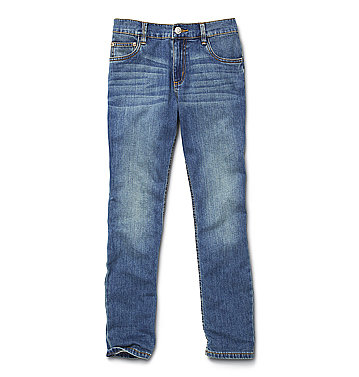 Joe Fresh's everyday boyfriend jeans ($29) ring in under $30!
Joe Fresh's everyday boyfriend jeans ($29) ring in under $30!