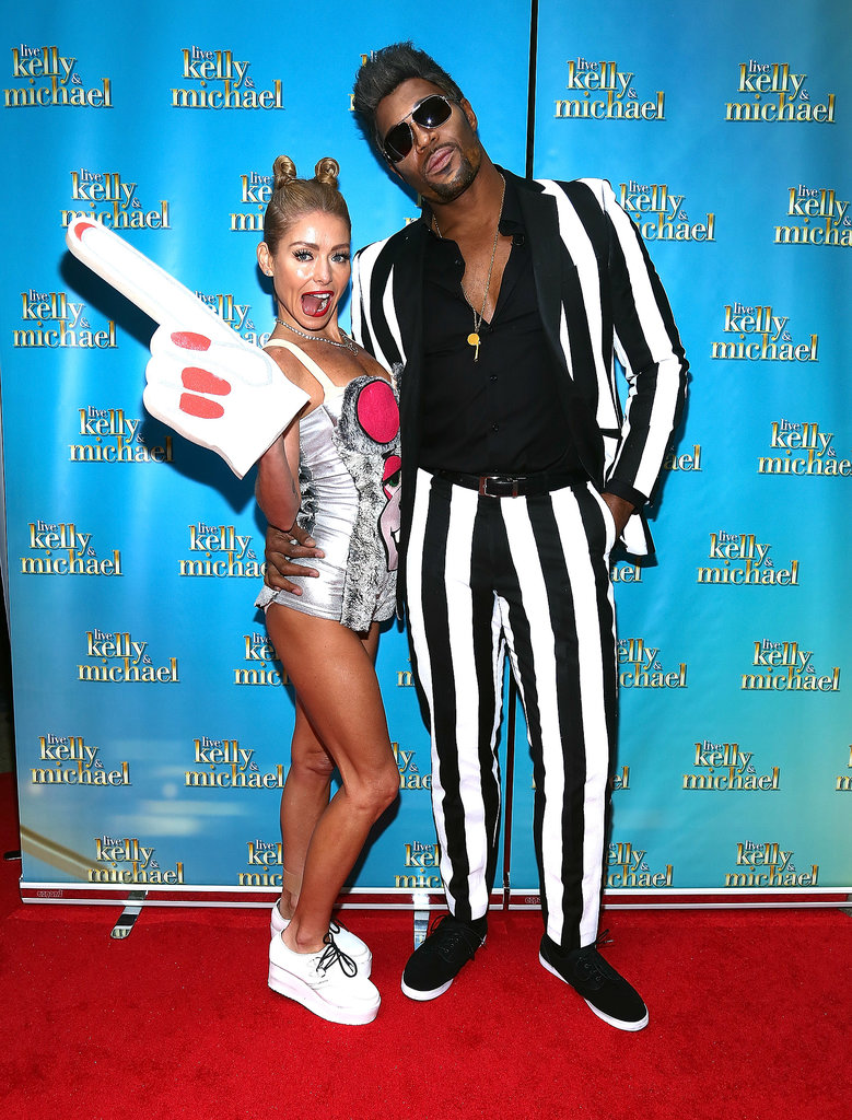 Kelly Ripa and Michael Strahan were Miley Cyrus and Robin Thicke for Halloween.
Kelly Ripa and Michael Strahan were Miley Cyrus and Robin Thicke for Halloween.