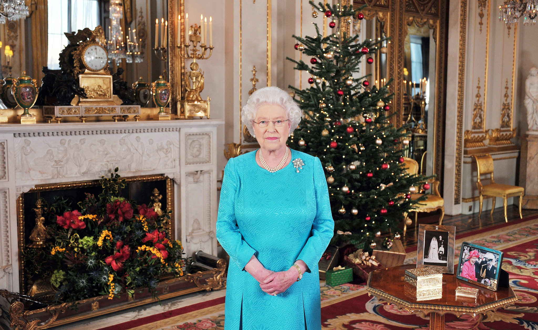 In 2009, Queen Elizabeth posed before delivering her Christmas Day