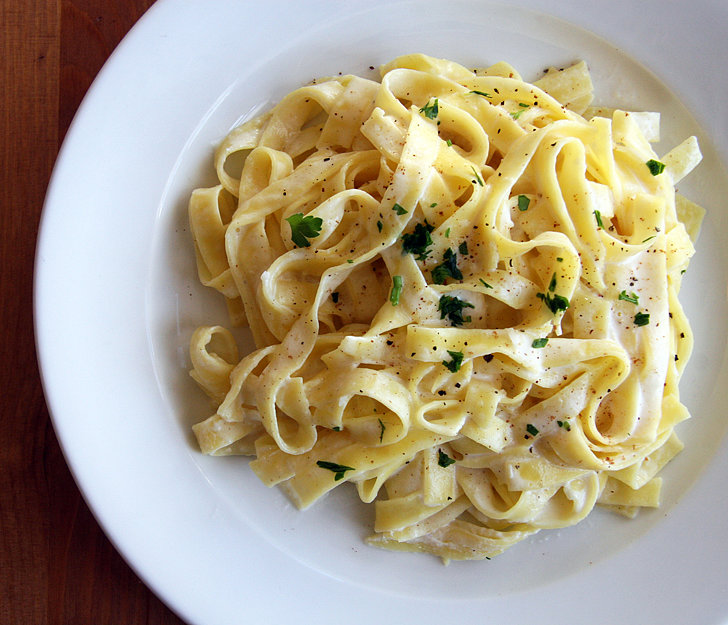 Low-Cal Fettuccine Alfredo | The 75 Healthy Dinners You Need In Your ...