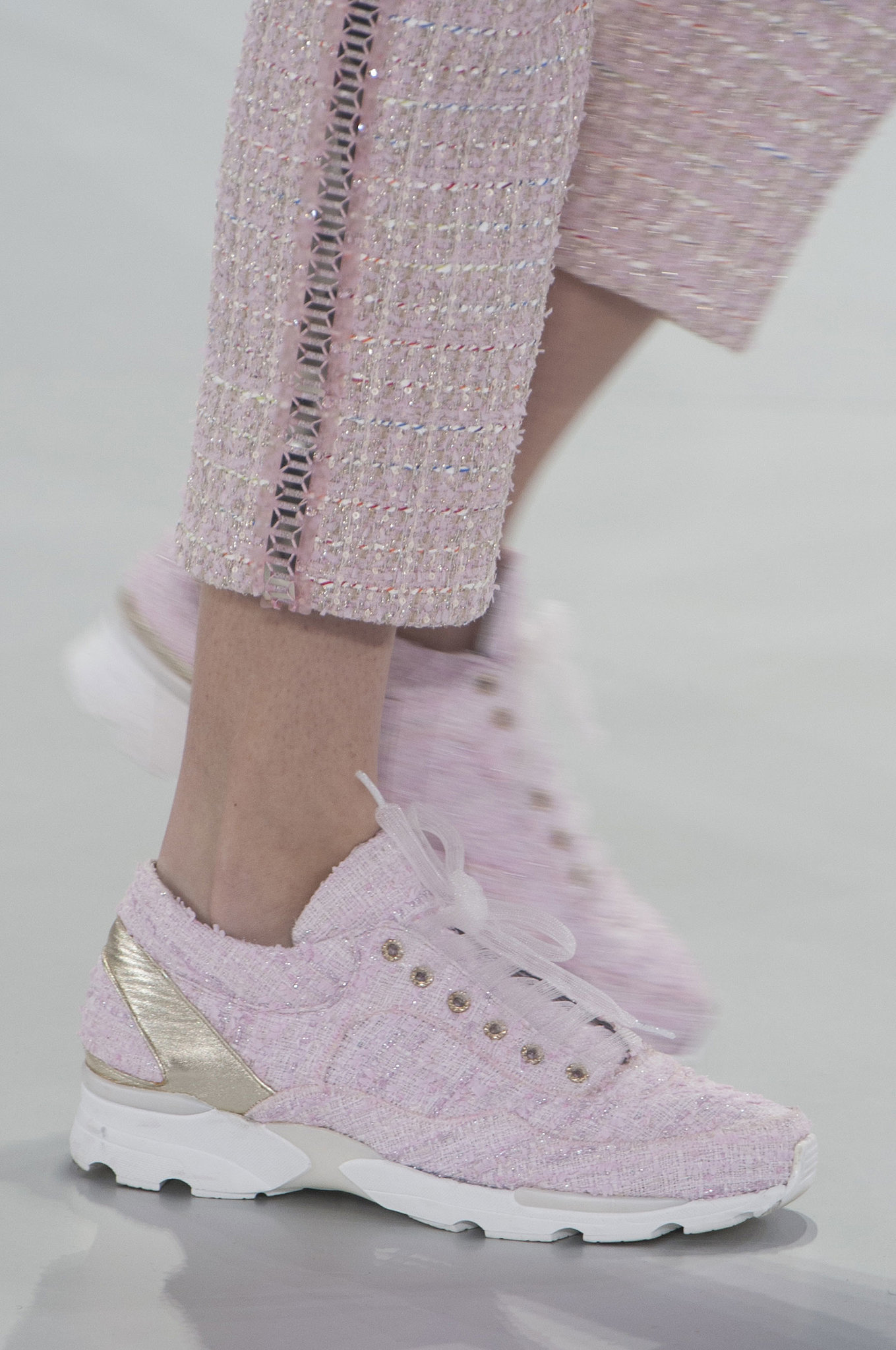 Chanel Haute Couture Spring 2014 Chanel Says It�s OK to