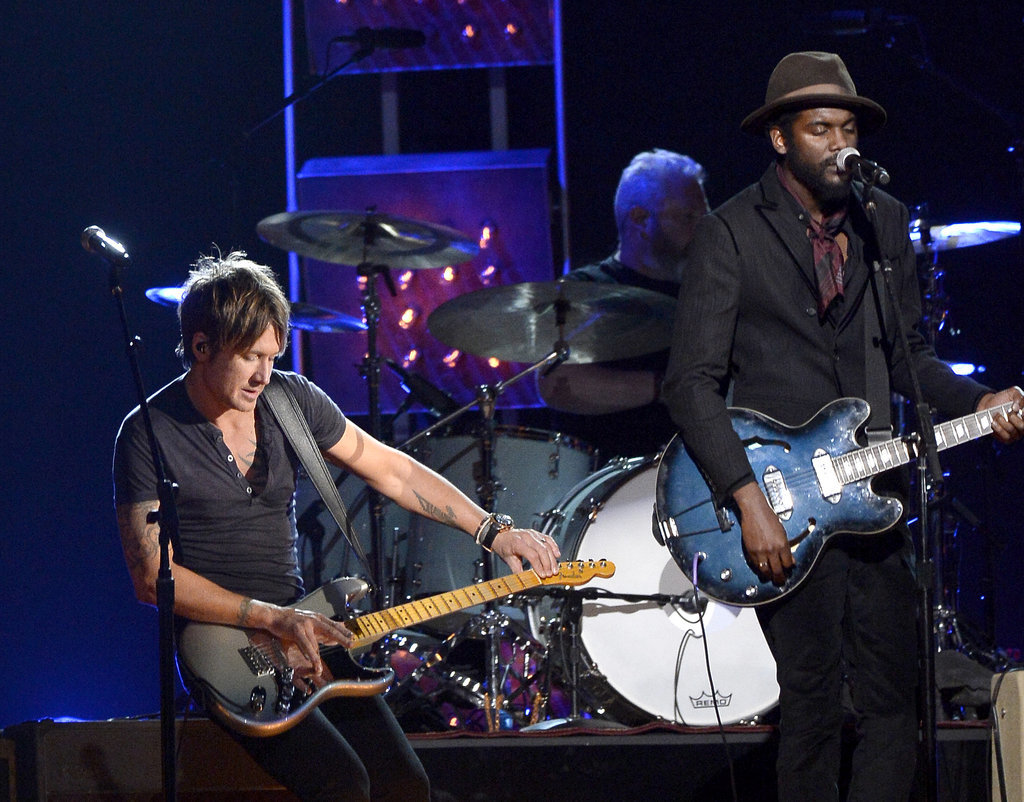 Keith Urban and Gary Clark, Jr. performed "Cop Car" together.
Keith Urban and Gary Clark, Jr. performed "Cop Car" together.