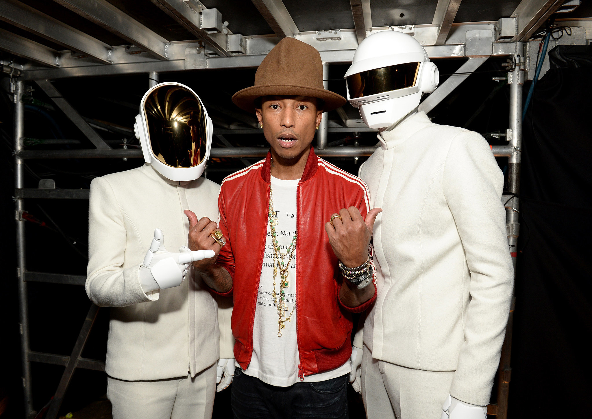 Pharrell-middle-Daft-Punk-sandwich.jpg