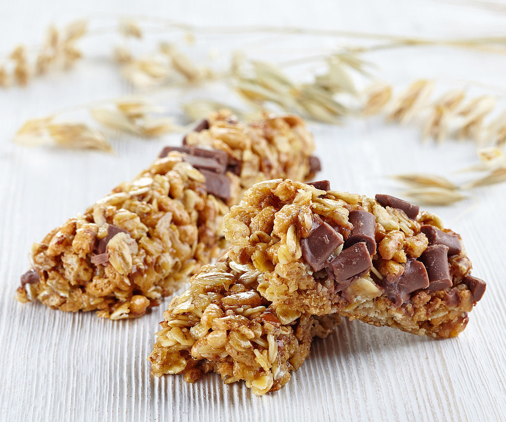 Muesli Bars Healthy Food Swaps to Make This Year POPSUGAR Fitness Australia