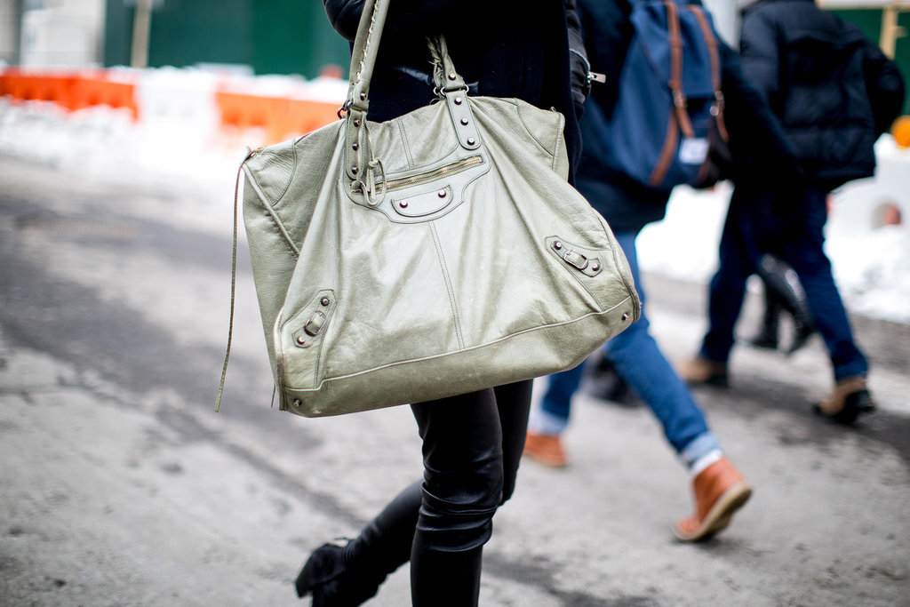 What's better than a Balenciaga motorcycle bag? A supersize one.
What's better than a Balenciaga motorcycle bag? A supersize one.