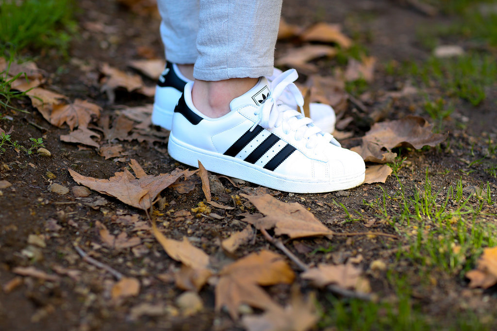 Kicking it old school in Adidas.
Kicking it old school in Adidas.