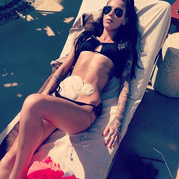 Bethany Townsend recently made waves when she decided to stop hiding her colostomy bag and enjoy her fun in the sun. "I've had Crohn's since I was 3 years old but was misdiagnosed until I was 11. Just four weeks later I was having 16 inches of my bowel taken out. . . . Finally after three and a half years, I decided that my colostomy bags shouldn't control my life. So when I went to Mexico with my husband in December last year, I finally showed I wasn't ashamed. Still hoping for a cure," she wrote on the Crohn's and Colitis UK Facebook page.
Bethany Townsend recently made waves when she decided to stop hiding her colostomy bag and enjoy her fun in the sun. "I've had Crohn's since I was 3 years old but was misdiagnosed until I was 11. Just four weeks later I was having 16 inches of my bowel taken out. . . . Finally after three and a half years, I decided that my colostomy bags shouldn't control my life. So when I went to Mexico with my husband in December last year, I finally showed I wasn't ashamed. Still hoping for a cure," she wrote on the Crohn's and Colitis UK Facebook page.
