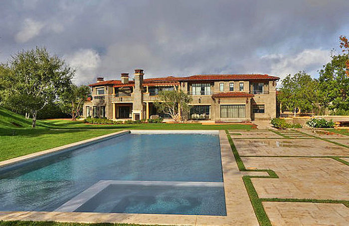 Kardashian Family Homes | Photos | POPSUGAR Home