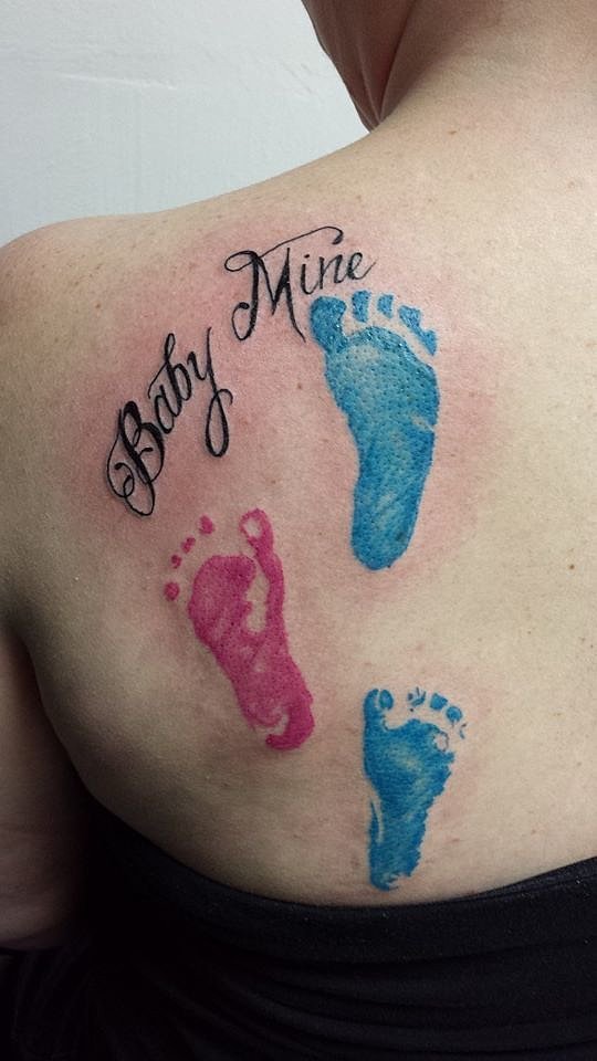 "I don't regret any of mine. To date, I have four, with two more planned. This piece is my most recent. A sweet dedication to my kids." — Lindsay Thompson
"I don't regret any of mine. To date, I have four, with two more planned. This piece is my most recent. A sweet dedication to my kids." — Lindsay Thompson