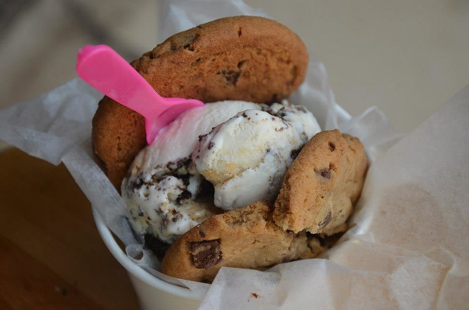 Oklahoma: Roxy's Ice Cream Social Oklahoma: Roxy's Ice Cream Social