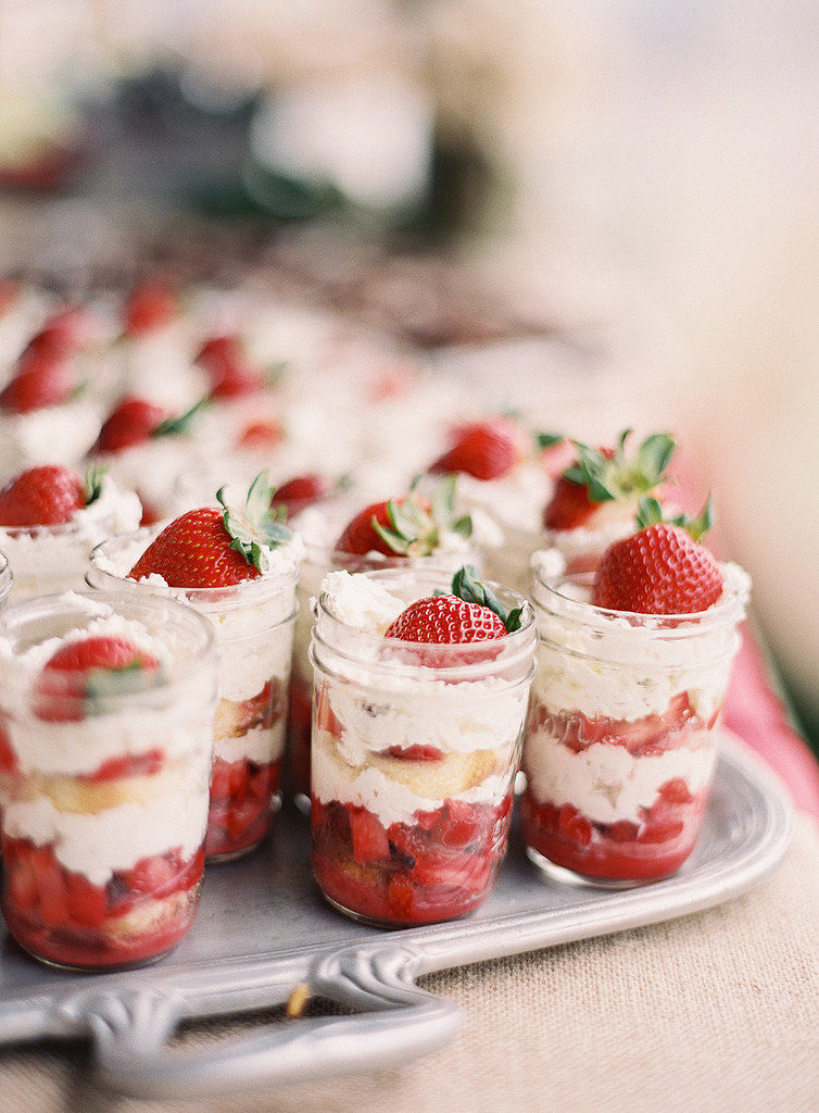 Strawberry Shortcake Jars | 15 Wedding Desserts to Try in Lieu of a