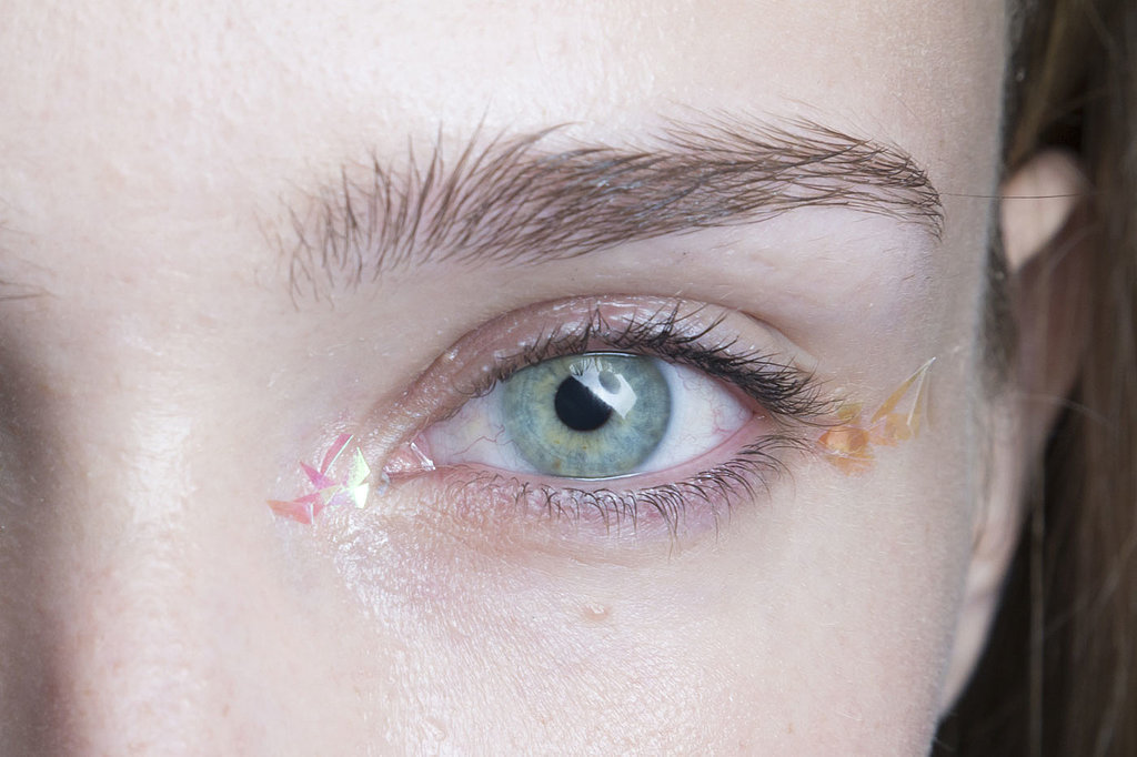 Achieve Multidimensional Eye Makeup Achieve Multidimensional Eye Makeup