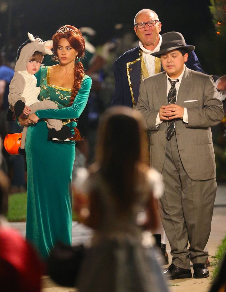 Modern Family Halloween Pictures 2014 POPSUGAR Entertainment