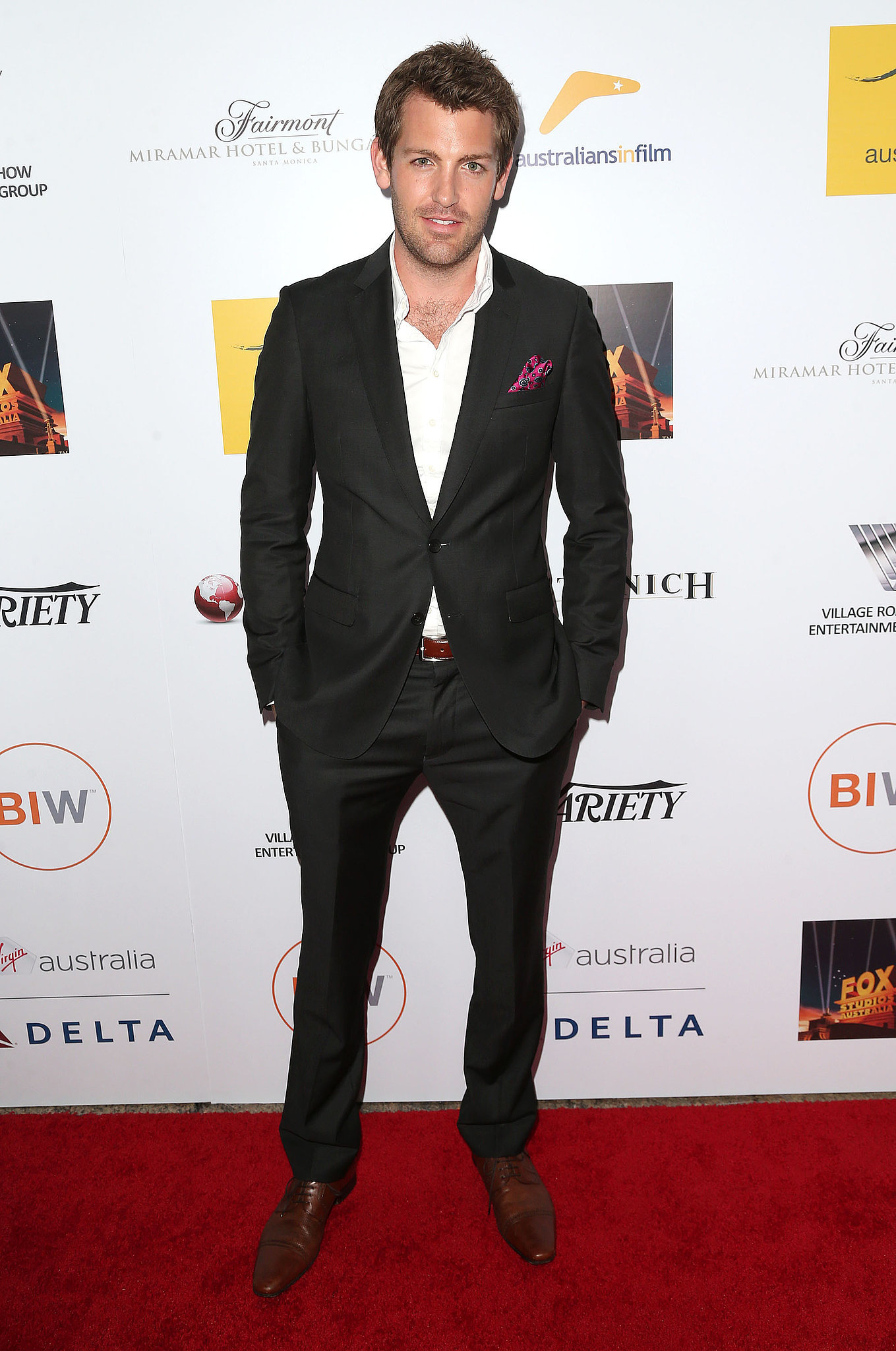 Tim Ross | Margot Robbie Shines at the Australians in Film Awards