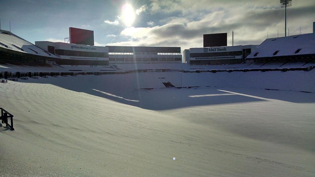 Snowstorm-Buffalo-NY-November-2014-Pictu