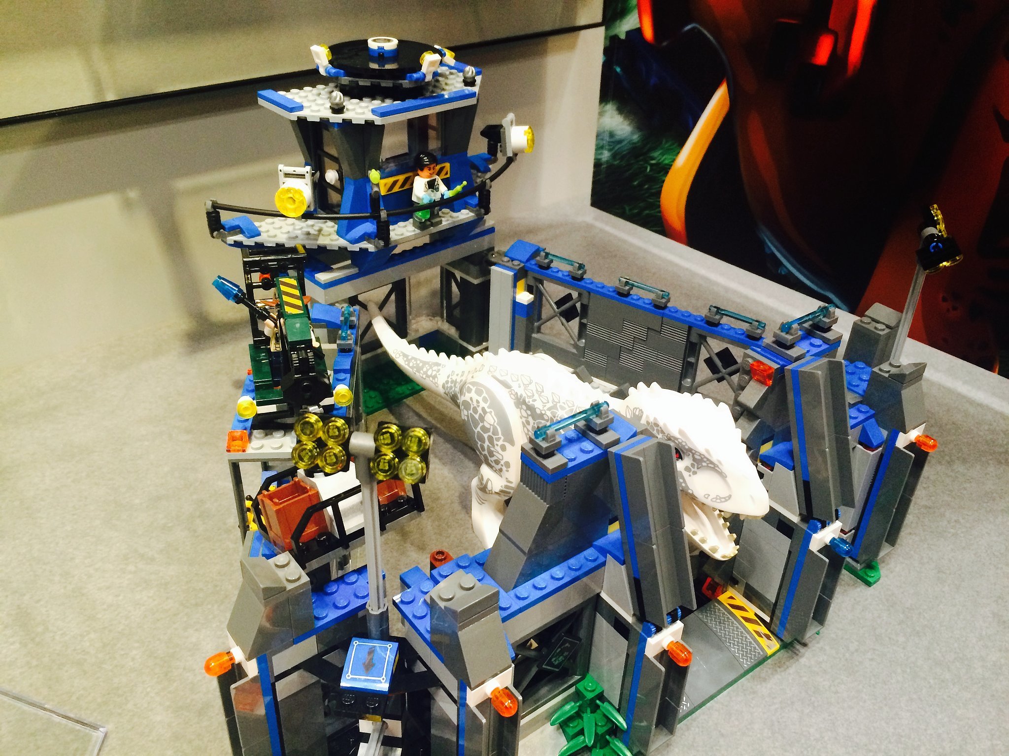 lego jurassic world indominus rex