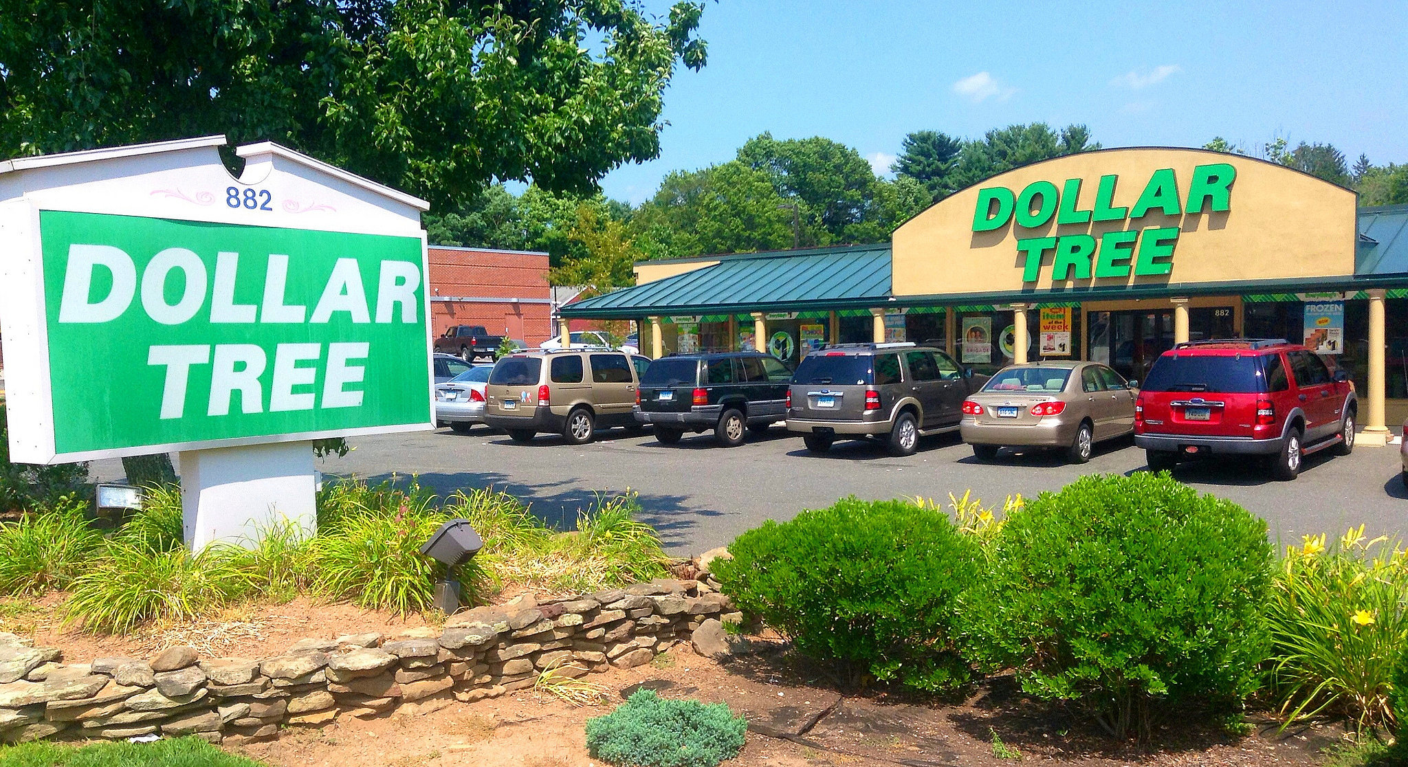Five dollar clothing store