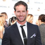 Bachelorette Alum Kiptyn Locke Going