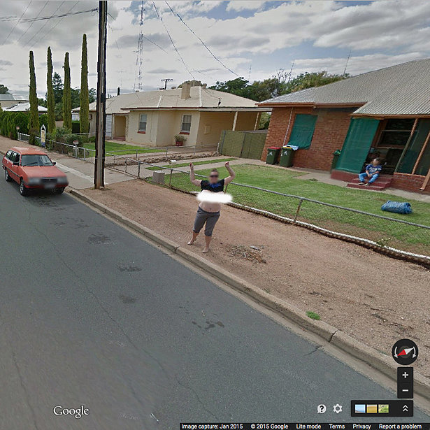Woman Flashes Google Maps Car | POPSUGAR Tech