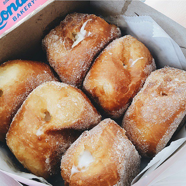 Hawaii Leonard's Bakery 50 States of Doughnuts The Best Shops in