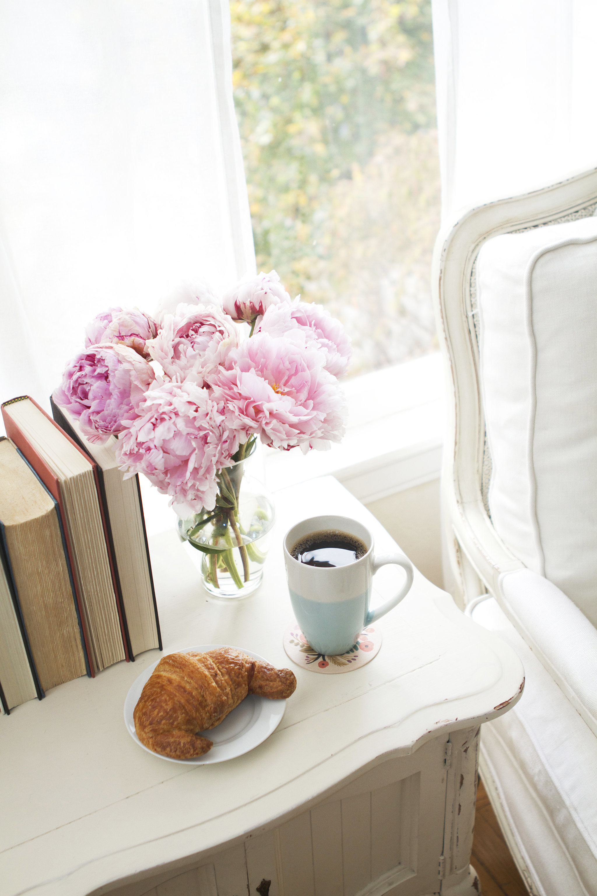 Add Flowers 7 HomeStyling Tips Straight From Justin Timberlake's