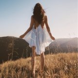 The 18 Essentials Every California Girl Owns
