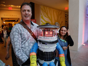 RIP HitchBOT: Hitchhiking Robot Destroyed in Philadelphia During US Tour