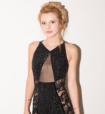 Bella Thorne Throws Shade at a Hollywood 