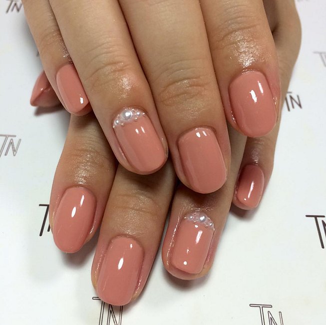 Elegant nails | Elegant nails, Nails, Pearls