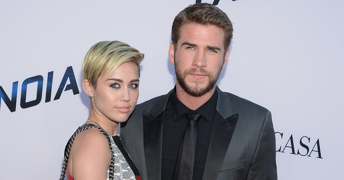 Miley Cyrus And Liam Hemsworth Engaged Again In 2016 Popsugar Celebrity