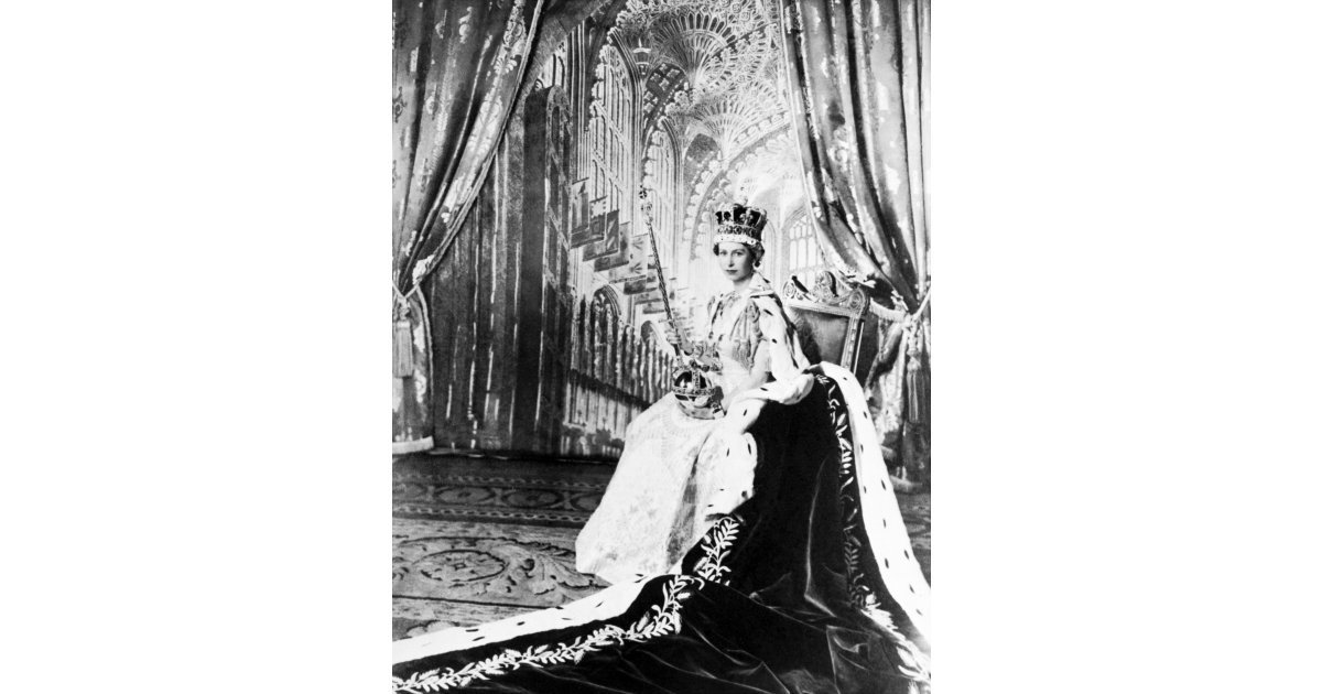 The coronation of Queen Elizabeth II in 1953. | Celebrate the Queen's