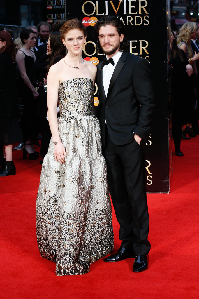 Kit Harington e Rose Leslie Fai la loro relazione ufficiale Red Carpet