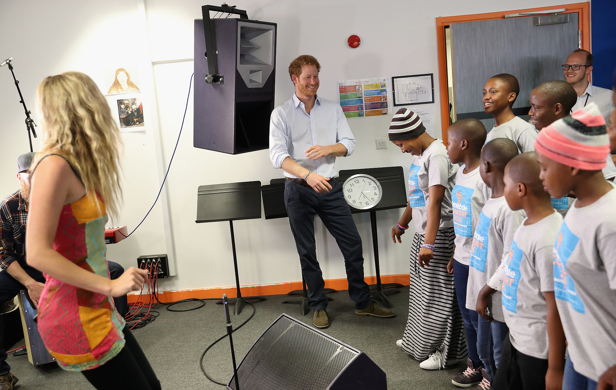 Prince-Harry-Joss-Stone-Children-Choir-June-2016.jpg