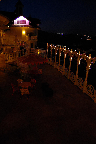 </p>
<p>Source: Flickr User Omar Omar<br />
</p>
<p>Source: Flickr User Omar Omar<br />