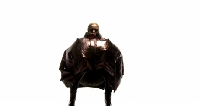 Gareth Pugh's Fall 2009 Surprise: Video, Not Runway Presentation Gareth Pugh's Fall 2009 Surprise: Video, Not Runway Presentation