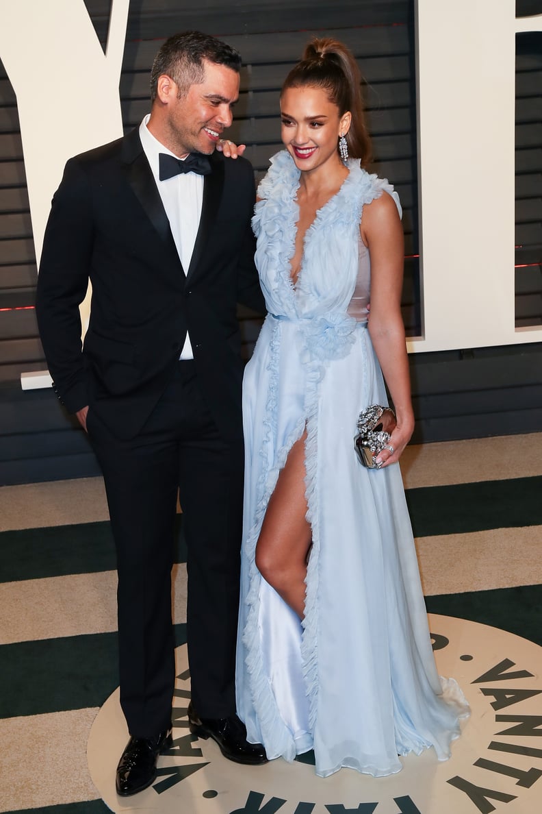 Jessica Alba S Dress At The 2017 Oscars Afterparty PS Latina