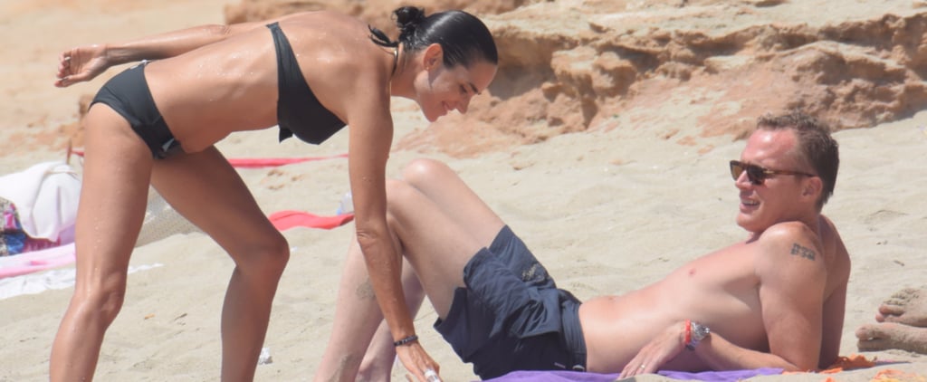 Jennifer Connelly Is Basically a Bond Girl on the Beach With Paul Bettany