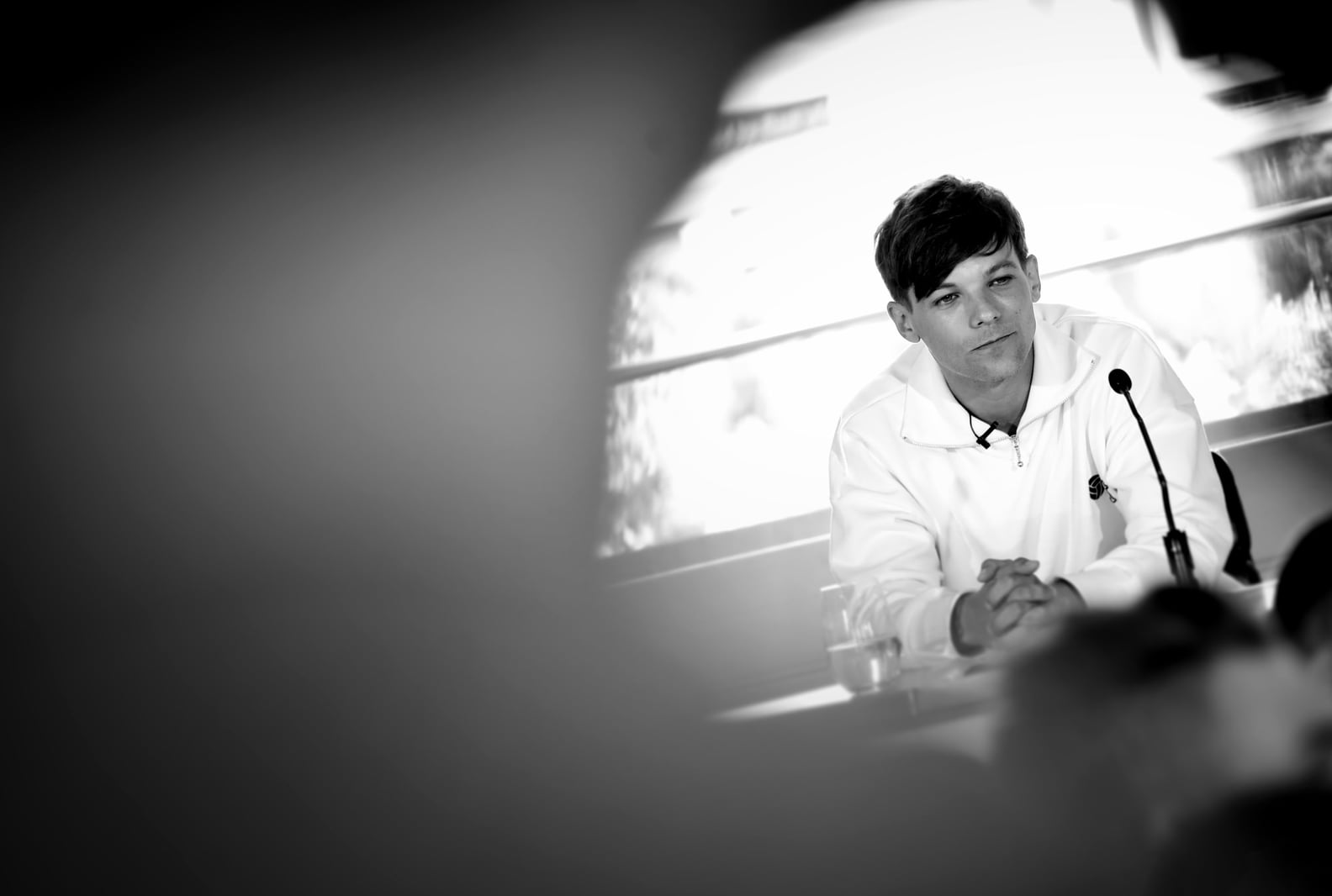 Hot Louis Tomlinson Pictures POPSUGAR Celebrity