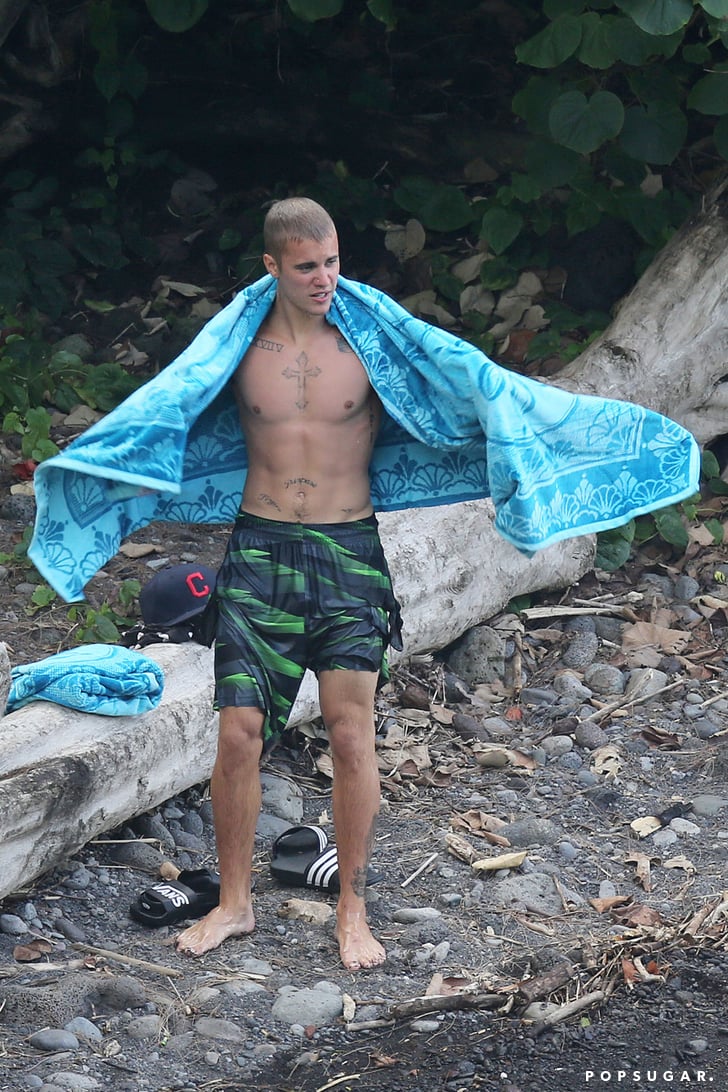Justin Bieber Shirtless Pictures In Hawaii August 2016 POPSUGAR