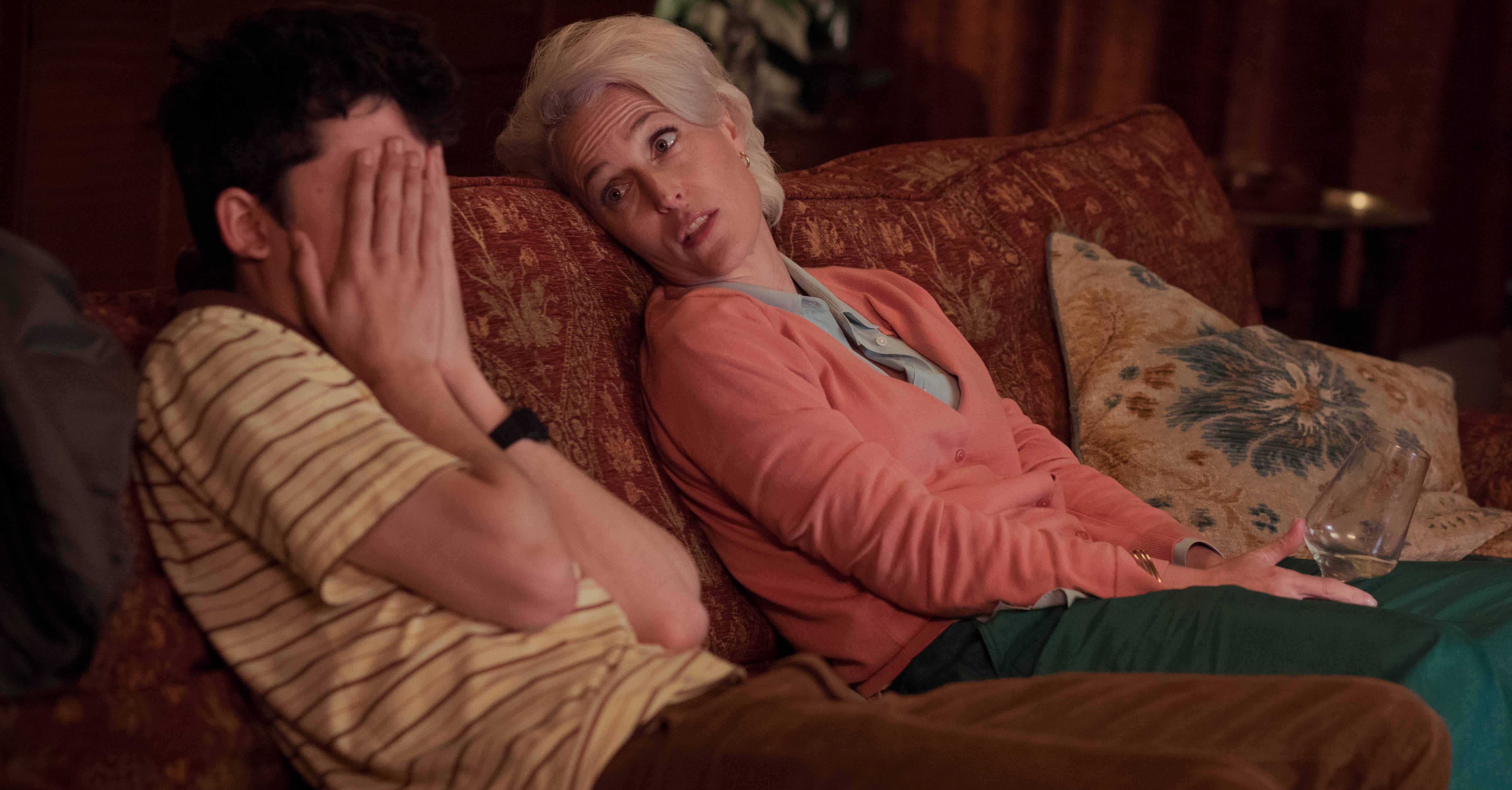 Gillian Anderson Sex Education Video Ps Entertainment