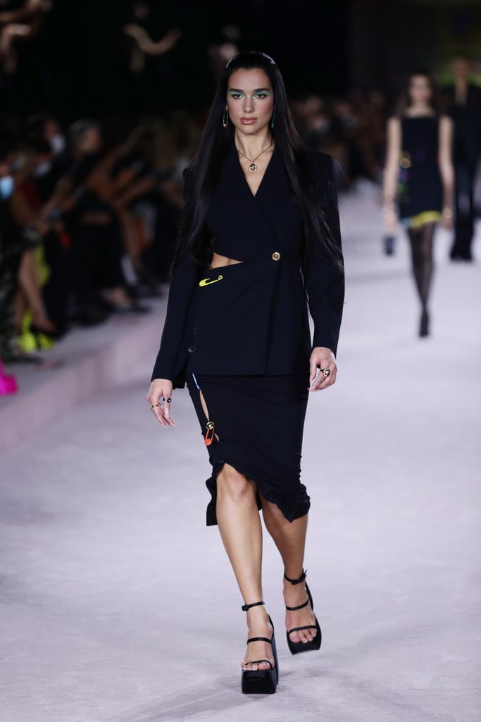 Dua Lipa Made Her Runway Debut For Versace POPSUGAR Fashion UK Photo 20